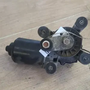 Legkelendőbb MAZDA 626 00.08-02.12 Ablaktörlő motor első bontott alkatrész