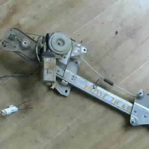 Akció MAZDA 626 00.08-02.12 Jobb hátsó ablakemelő szerkezet elektromos bontott alkatrész