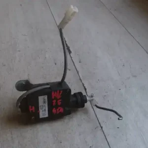 Olcsó MAZDA DEMIO 98.08-00.05 Csomagtérajtó központi zár motor bontott alkatrész