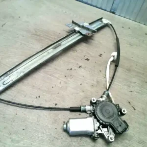 Kihagyhatatlan ajánlat MAZDA PREMACY 99.01-05.10 Bal első ablakemelő szerkezet elektromos bontott alkatrész