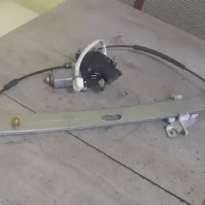 Vedd meg online MAZDA PREMACY 99.01-05.10 Bal első ablakemelő szerkezet elektromos bontott alkatrész