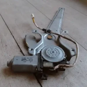 MAZDA PREMACY 99.01-05.10 Jobb hátsó ablakemelő szerkezet elektromos 5 ajtós bontott alkatrész Legnépszerűbb