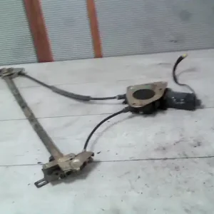 MAZDA MPV 99-05 Jobb első ablakemelő szerkezet elektromos bontott alkatrész Ingyenes szállítás