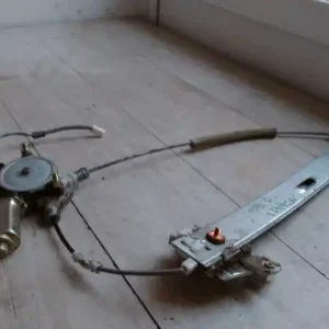 Bestseller MAZDA MPV 99-05 Jobb hátsó ablakemelő szerkezet elektromos bontott alkatrész