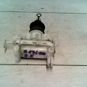 Különleges ajánlat MERCEDES 124 Jobb első központi zár motor bontott alkatrész