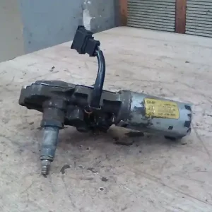 Azonnal elérhető MERCEDES A W168 1997.10.01-2001.04.30 Ablaktörlő motor hátsó 5 ajtós bontott alkatrész