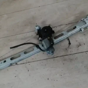 Biztonságos fizetés MERCEDES A W168 1997.10.01-2001.04.30 Bal első ablakemelő szerkezet elektromos bontott alkatrész