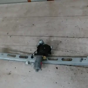 MERCEDES A W168 1997.10.01-2001.04.30 Bal első ablakemelő szerkezet elektromos bontott alkatrész Korlátozott ajánlat