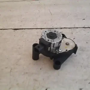 MERCEDES A W168 1997.10.01-2001.04.30 Fűtésszabályzó zsalu állító motor bontott alkatrész Korlátozott ajánlat