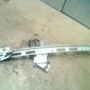 MERCEDES A W168 1997.10.01-2001.04.30 Jobb első ablakemelő szerkezet elektromos 5 ajtós, ferdehátú bontott alkatrész Biztonságos fizetés