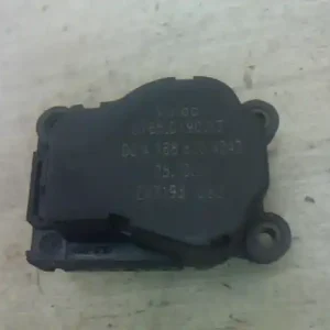 Kedvezményes ár MERCEDES A W168 2001.05.01-2004.08.31 Fűtés állító motor bontott alkatrész