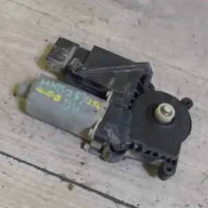 MERCEDES A160 Bal hátsó ablakemelő motor 5 ajtós bontott alkatrész Rendeld meg most