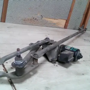 MERCEDES A160 Ablaktörlő mechanika motorral első bontott alkatrész Legnépszerűbb