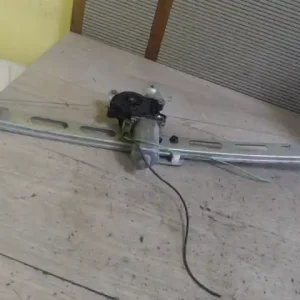 MERCEDES A160 Jobb első ablakemelő szerkezet elektromos bontott alkatrész Kihagyhatatlan ajánlat