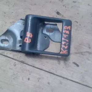 Vásárlói kedvenc MITSUBISHI L300 Bal első belső kilincs bontott alkatrész