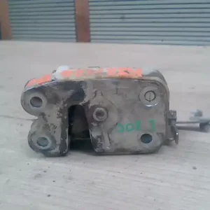 MITSUBISHI L300 Bal tolóajtó zárszerkezet hátsó bontott alkatrész Biztonságos fizetés