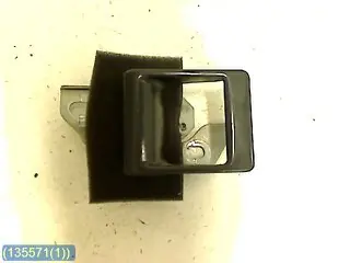 Gyors kiszállítás MITSUBISHI L300 Jobb első belső kilincs bontott alkatrész