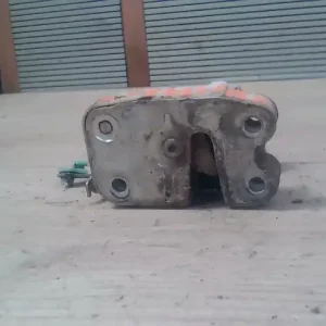 Kiárusítás MITSUBISHI L300 Jobb tolóajtó zárszerkezet hátsó bontott alkatrész