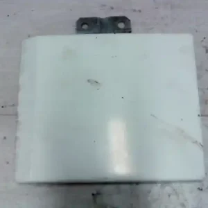 Különleges ajánlat MITSUBISHI L300 Tankajtó bontott alkatrész