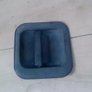 Legkelendőbb MITSUBISHI L300 Tolóajtó külső kilincs bal bontott alkatrész