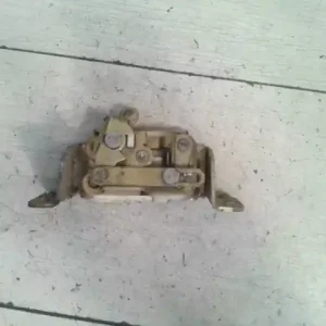 MITSUBISHI L300 88-95 Bal tolóajtó zárszerkezet bontott alkatrész Vedd meg online