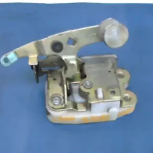 MITSUBISHI L300 88-95 Jobb tolóajtó zárszerkezet bontott alkatrész Szuper akció