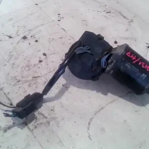 Kedvezményes ár MITSUBISHI L400 Ablaktörlő motor első bontott alkatrész