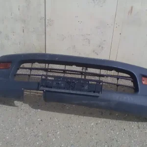 MITSUBISHI L400 Első lökhárító fekete, kopott bontott alkatrész Akció