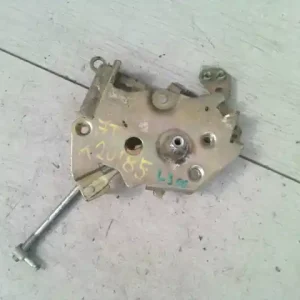 Kedvezmény MITSUBISHI L300 88-95 Jobb tolóajtó zárszerkezet zárfordító bontott alkatrész