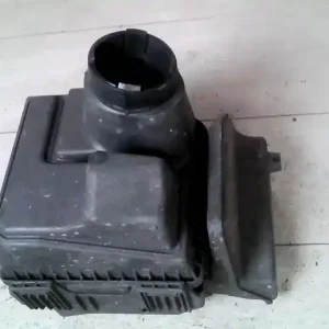 Expressz szállítás MITSUBISHI LANCER 04.06.01-07.05.30 Légszűrőház bontott alkatrész