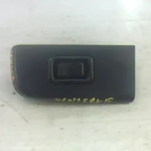 Azonnal elérhető MITSUBISHI LANCER 88-92 Jobb első ablakemelő kapcsoló 4 ajtós bontott alkatrész