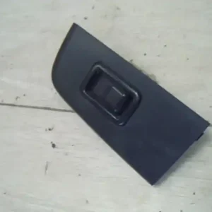 Gyors kiszállítás MITSUBISHI LANCER 88-92 Jobb első ablakemelő kapcsoló bontott alkatrész