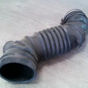 Vásárlói kedvenc MITSUBISHI LANCER 88-92 Légszűrőház cső 1.5i bontott alkatrész