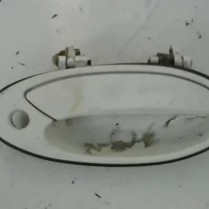 Exkluzív ajánlat MITSUBISHI LANCER 91-96 Jobb első külső kilincsbontott alkatrész