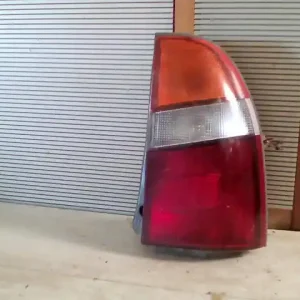 MITSUBISHI LANCER 91-96 Jobb hátsó lámpa kombi kivitel bontott alkatrész Kiárusítás