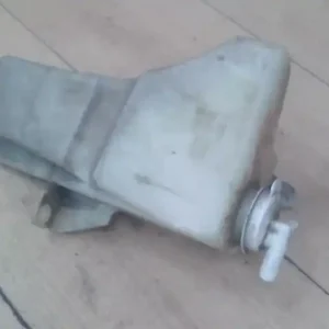 MITSUBISHI LANCER 91-96 Kiegyenlítő tartály 1.6i bontott alkatrész Biztonságos fizetés