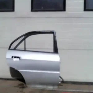 MITSUBISHI LANCER 96-98 Jobb hátsó ajtó. bontott alkatrész Exkluzív ajánlat