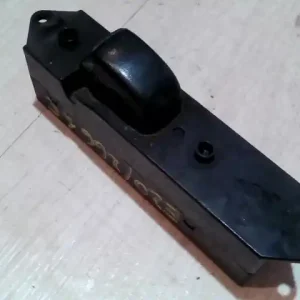 MITSUBISHI LANCER 96-98 Jobb első ablakemelő kapcsoló bontott alkatrész Biztonságos vásárlás