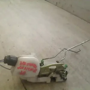 MITSUBISHI LANCER 96-98 Jobb első ajtó zárszerkezet központizáras bontott alkatrész Exkluzív ajánlat