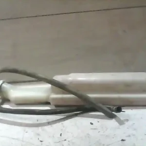 Gyors kiszállítás MITSUBISHI LANCER 96-98 Kiegyenlítő tartály bontott alkatrész