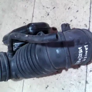 Vásárlói kedvenc MITSUBISHI LANCER 96-98 Légszűrőház cső 1.3i bontott alkatrész