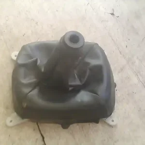 Népszerű MITSUBISHI LANCER 96-98 Váltószoknya bontott alkatrész