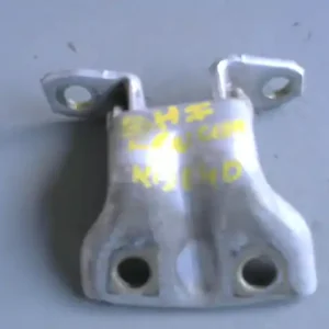 MITSUBISHI LANCER 98-01 Jobb hátsó felső ajtózsanér bontott alkatrész Szuper ajánlat