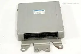 Alacsony ár MITSUBISHI LANCER 98-01 Motorvezérlő egység ecu pcm modul bontott alkatrész