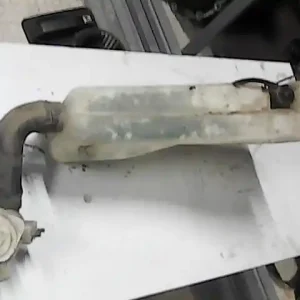 Rendeld meg most MITSUBISHI PAJERO 91-97 Ablakmosó tartály bontott alkatrész