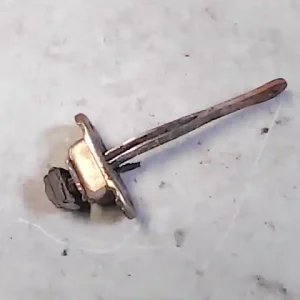 Olcsó MITSUBISHI PAJERO 91-97 Csomagtérajtó ajtóhatároló bontott alkatrész