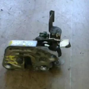 Vásárlói kedvenc MITSUBISHI PAJERO 97-00 Jobb tolóajtó zárszerkezet bontott alkatrész