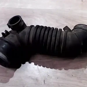 Kiárusítás MITSUBISHI SPACE STAR Légszűrőház cső bontott alkatrész