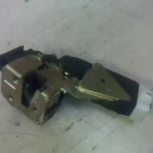 Különleges ajánlat MITSUBISHI Space Star 2000.09.01-2004.12.03 Bal első ajtó zárszerkezet központi záras kombibontott alkatrész