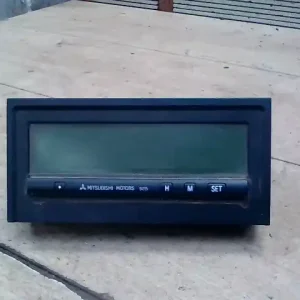 Szuper ajánlat MITSUBISHI Space Star 1999.06.01-2000.08.31 Multifunkciós központi kijelző bontott alkatrész